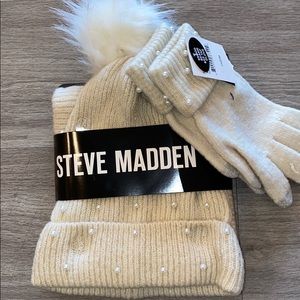 Steve Madden hat, scarf, and gloves trio